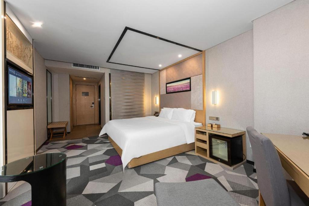 Lavande Hotel Nanchang Ai XI Hu Subway East Station Branch Buitenkant foto