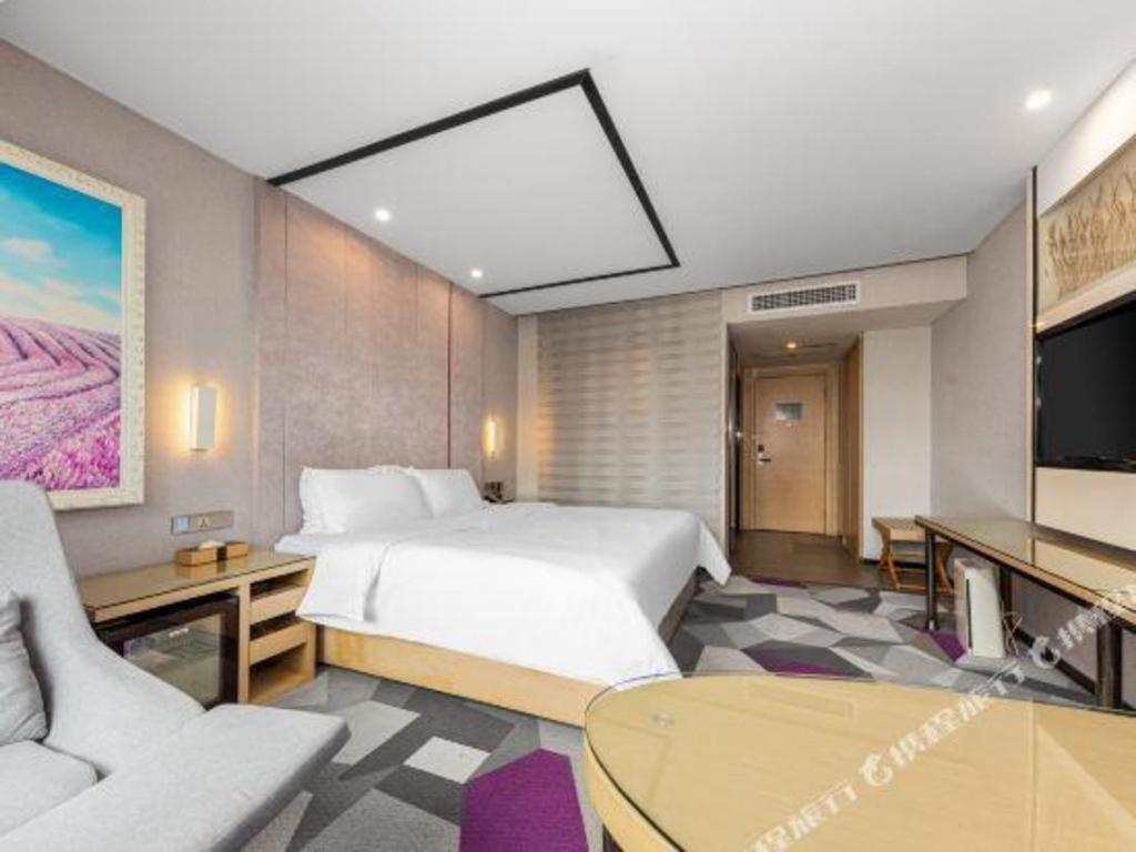 Lavande Hotel Nanchang Ai XI Hu Subway East Station Branch Buitenkant foto