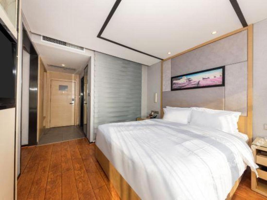 Lavande Hotel Nanchang Ai XI Hu Subway East Station Branch Buitenkant foto