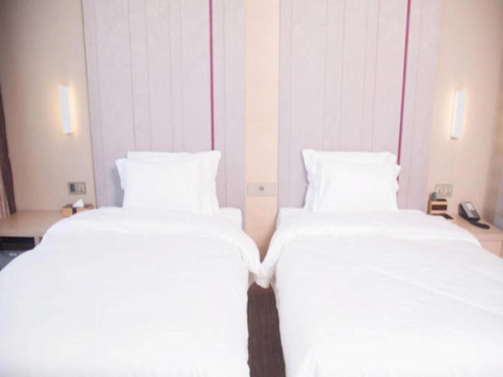 Lavande Hotel Nanchang Ai XI Hu Subway East Station Branch Buitenkant foto