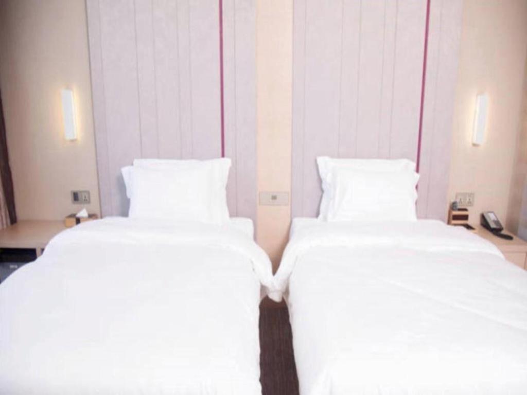Lavande Hotel Nanchang Ai XI Hu Subway East Station Branch Buitenkant foto
