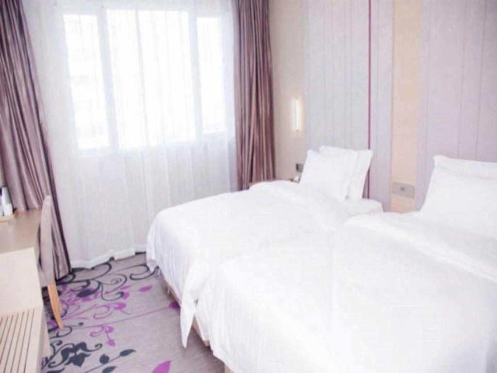 Lavande Hotel Nanchang Ai XI Hu Subway East Station Branch Buitenkant foto