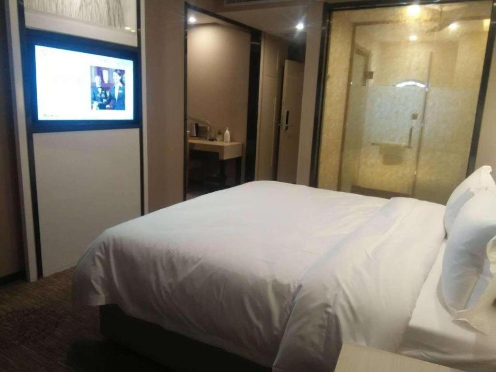 Lavande Hotel Nanchang Ai XI Hu Subway East Station Branch Buitenkant foto