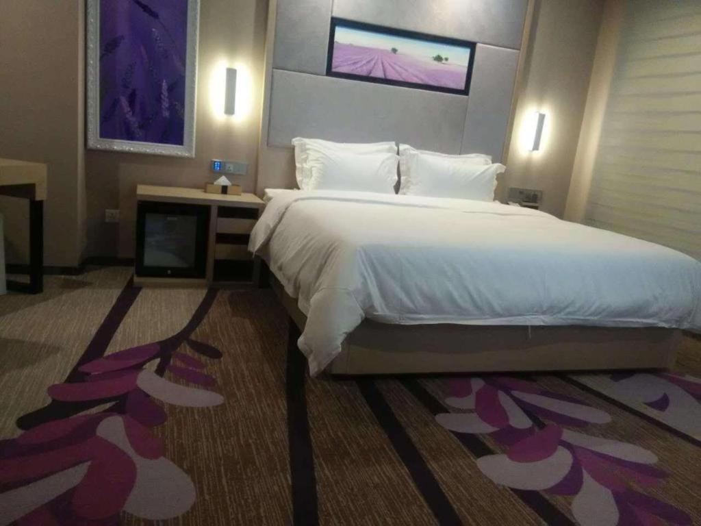 Lavande Hotel Nanchang Ai XI Hu Subway East Station Branch Buitenkant foto